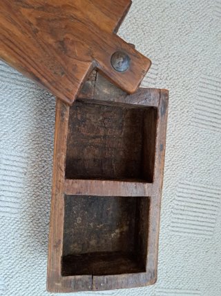 Especiero antiguo Arte España roble