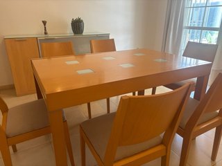 Mueble de salón madera y cristal