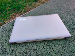 Laptop Lenovo Ideapad 320 Plata como nuevo!