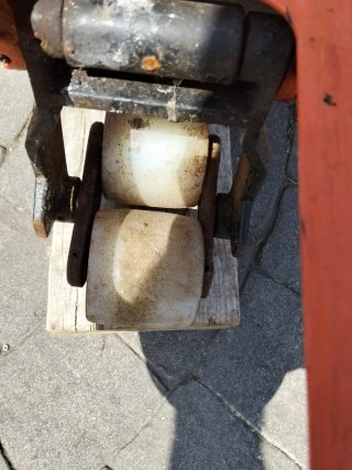 Transpaleta naranja HU-LIFT 2500 kg