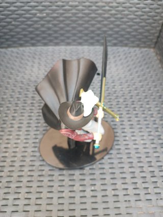 Figuarts ZERO One Piece Dracule Mihawk