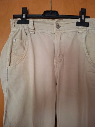 Pantalón cargo beige talla S