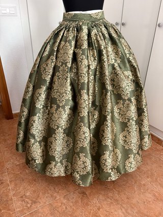 Falda Fallera Brocada Verde y Dorada