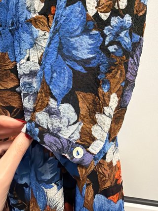 Vestido Zara floral negro talla XS