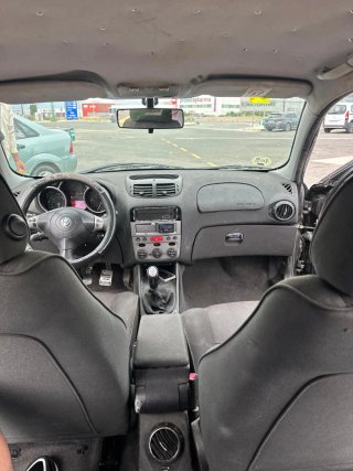 Alfa Romeo 147 2004