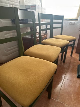 Juego de 4 sillas de comedor verdes