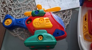 Barco y Helicóptero de Juguete