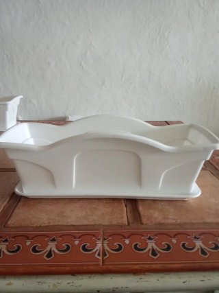 Jardineras blanca de plástico