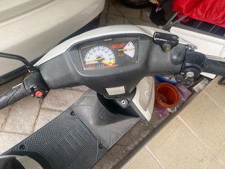Yamaha Jog 90  Blanca De serie  Itv 2027 Papeles