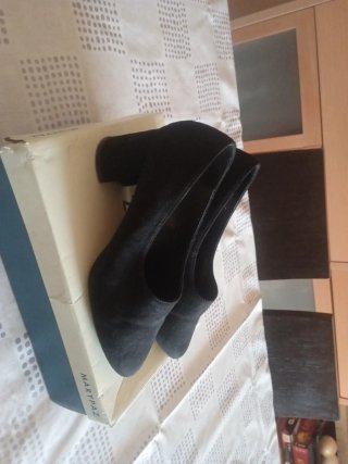 Zapatos de salón Marypaz negros