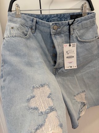 Bermuda vaquera Zara Talla S/36