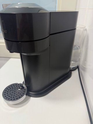 Cafetera Nespresso Vertuo Pop Krups Negra