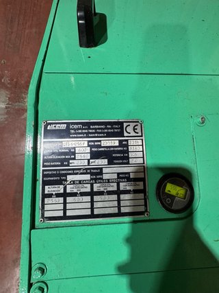Apilador eléctrico HICEM