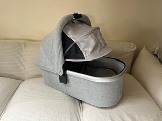 Silla y capazo Uppa Baby Cruz II