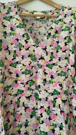 Vestido floral H&M