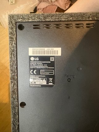 Subwoofer LG Negro