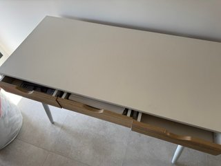 Mesa escritorio 120x50cm Sin usar