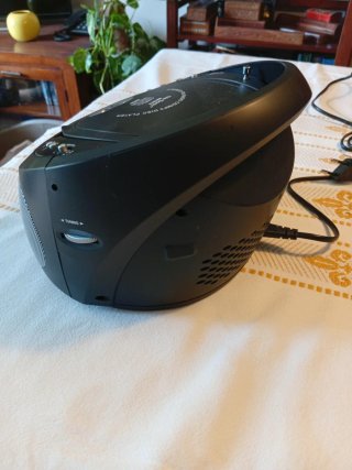 Reproductor CD/MP3 Clip Sonic BX1012 Negro