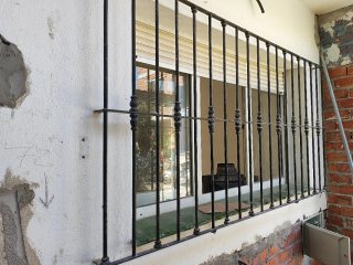 Reja de ventana 2m x 1.20m