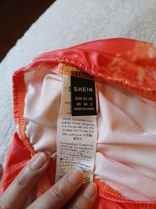 Top Shein Talla Única Naranja y Rojo