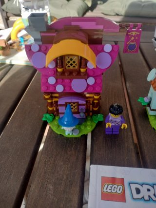 Lego Dreamzzz Aldea 40457