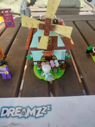Lego Dreamzzz Aldea 40457