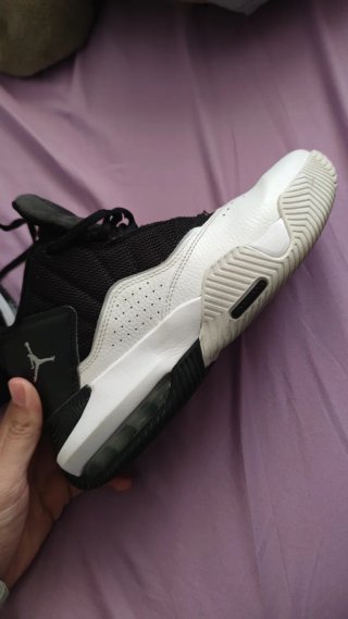 Nike Air Jordan Stay Loyal