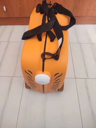 Maleta infantil con ruedas tipo tigre