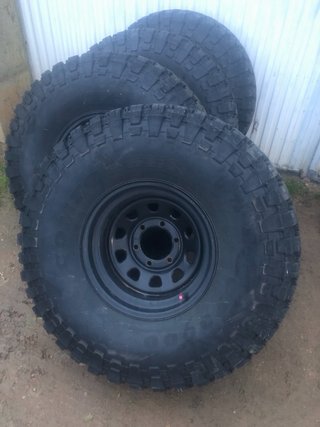 Ruedas 35/12.5/15