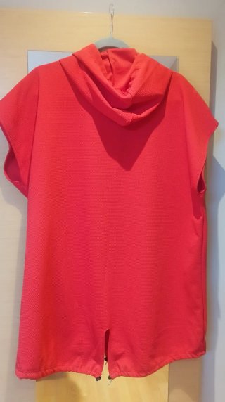 Camisola roja Snoopy con pedrería