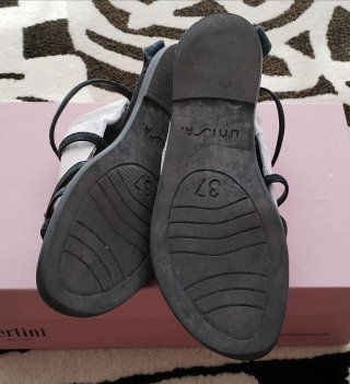 Sandalias Unisa Planas Negras