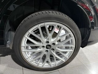 Audi Q2 S-LINE 30 TDI S tronic