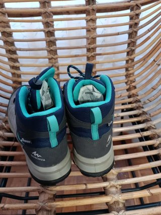 Botas senderismo Quechua Talla 38