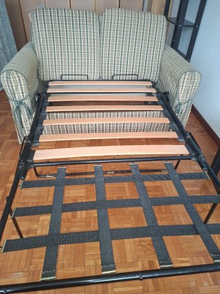 Sofá cama tela beige y verde sin colchón