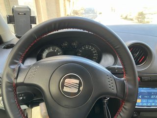 SEAT Ibiza 6L Rojo