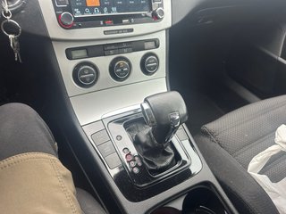 Volkswagen Passat R line
