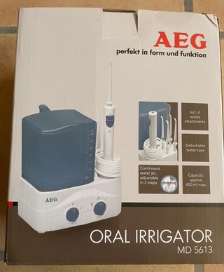 Limpiador irrigador Oral AEG MD 5613 en su caja