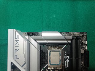 Intel  i7-12700K + Asus Prime Z790-A WiFi