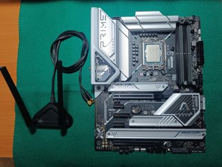 Intel  i7-12700K + Asus Prime Z790-A WiFi