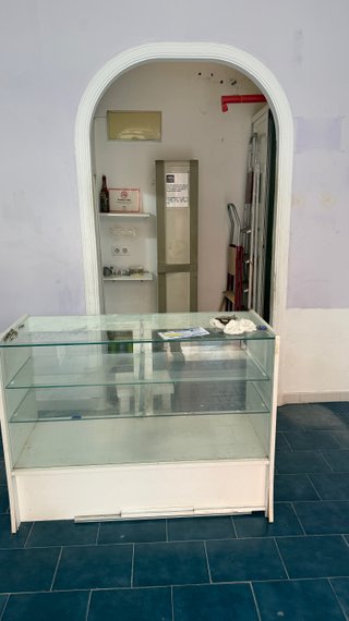 Local comercial en alquiler en La Laguna (Cádiz)