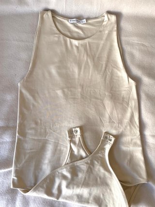 Body Stradivarius Beige Talla S