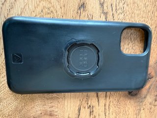 Funda Quad Lock iPhone 11 Negra