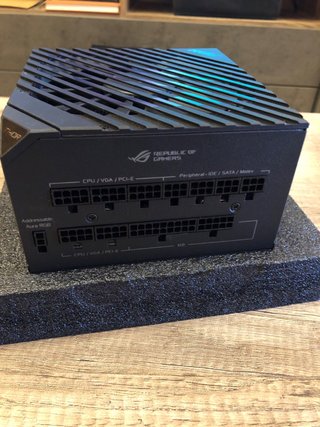 Fuente Alimentación ASUS ROG Thor 850W Platinum