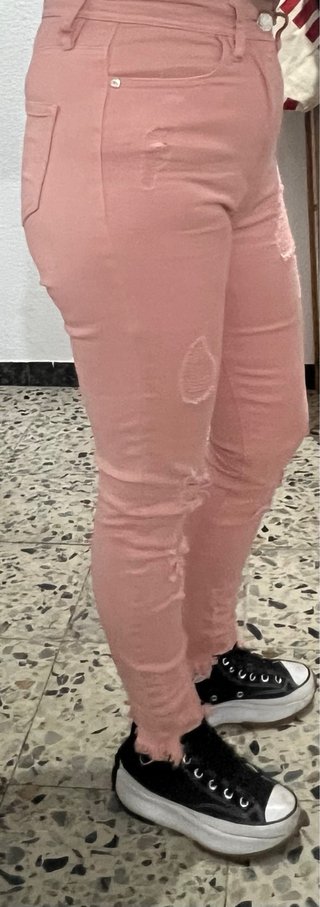 Pantalón skinny rosa Guess