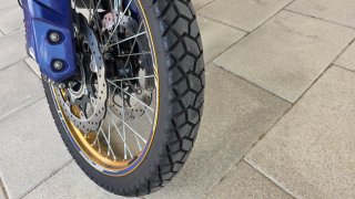 Suzuki Vstrom 800 DE Negra/Azul