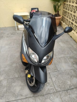 Yamaha TMAX 500 Scooter Gris