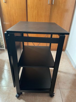 Mesa escritorio plegable negra con ruedas