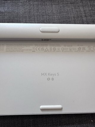 Teclado Logitech MX Keys S Inalámbrico K0LH18