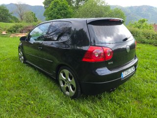 Volkswagen Golf v gti