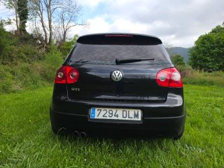 Volkswagen Golf v gti